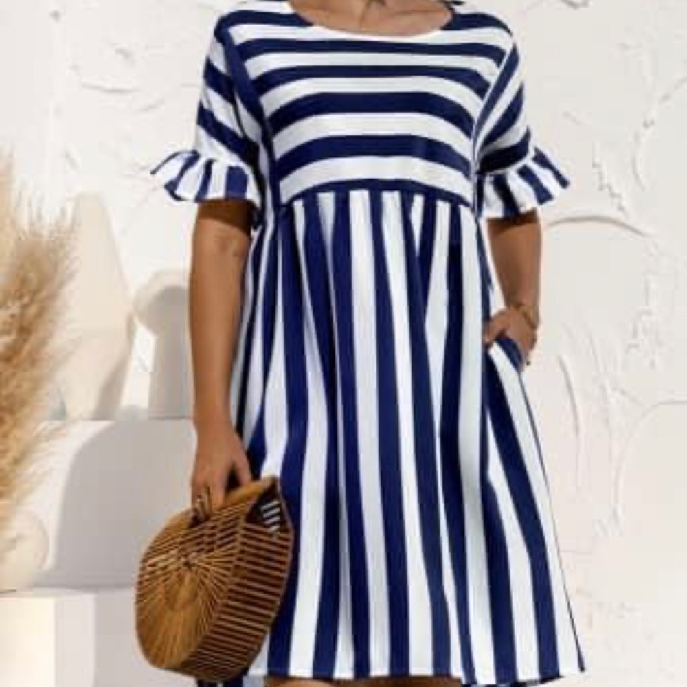 Women’s navy dress new